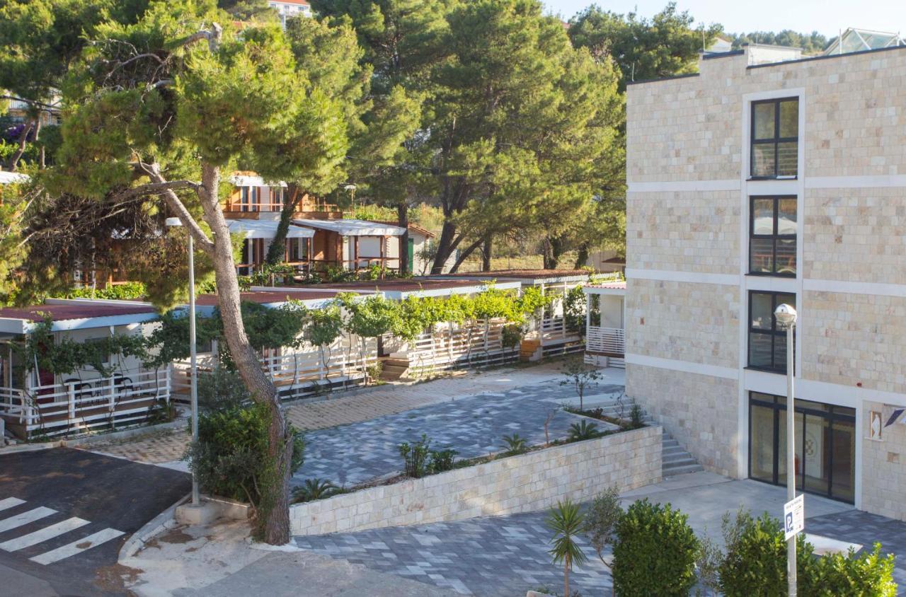 Villa Sveti Kriz โตรกีร์ ภายนอก รูปภาพ