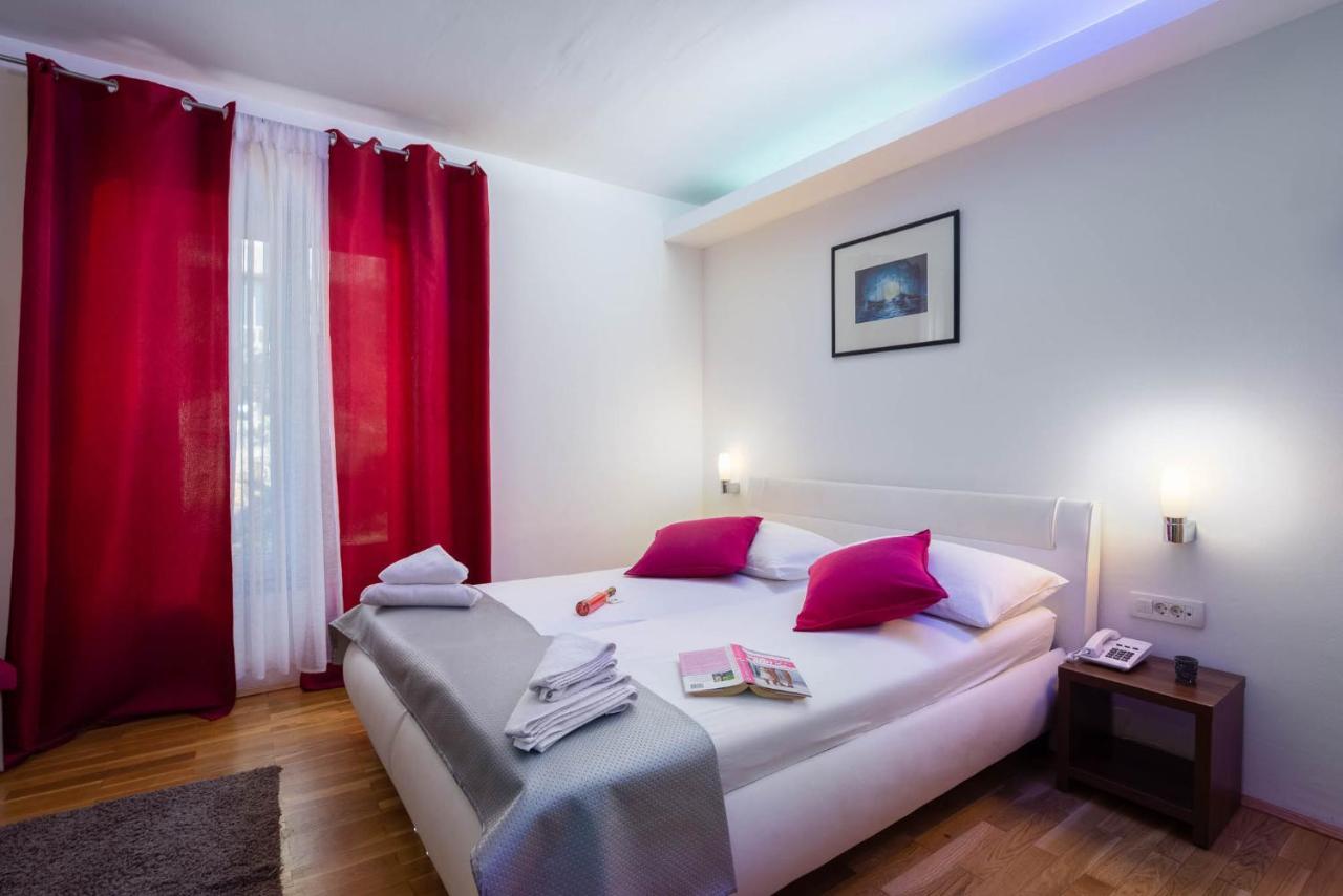 Villa Sveti Kriz โตรกีร์ ภายนอก รูปภาพ